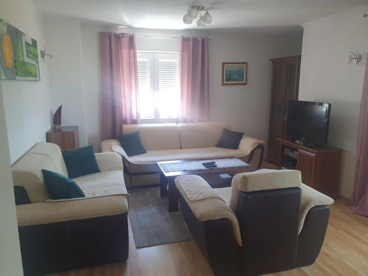 Apartman Jaca Apartment Livno Luaran gambar